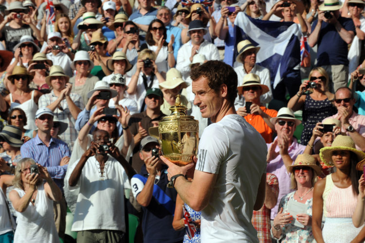 Photo by Paul Popper/Popperfoto via Getty Images