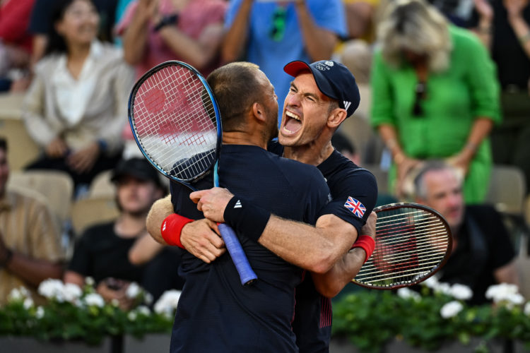 Photo by Daniel Kopatsch/Getty Images