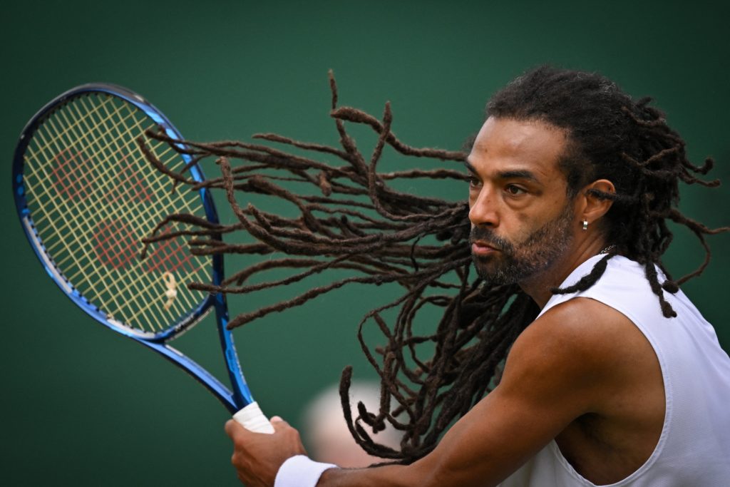 TOPSHOT-TENNIS-GBR-WIMBLEDON