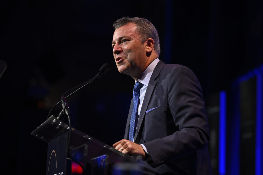 Jon Wertheim speaks at the 2022 International Tennis Hall of Fame Legends Ball