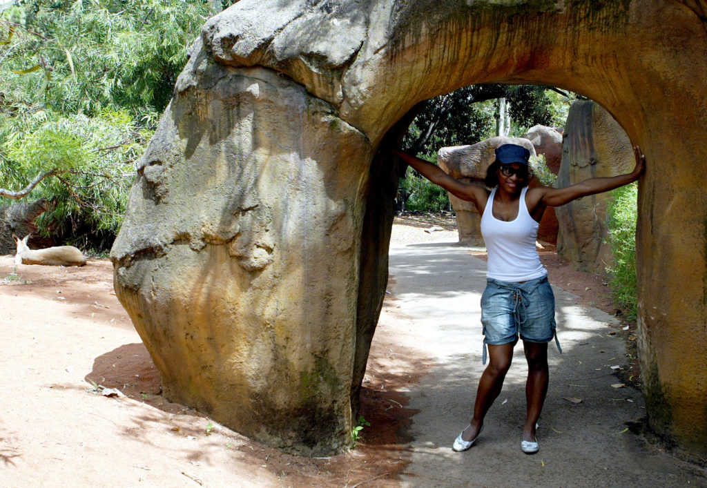 Serena Williams Visits Perth Zoo Ahead Of Australian Open