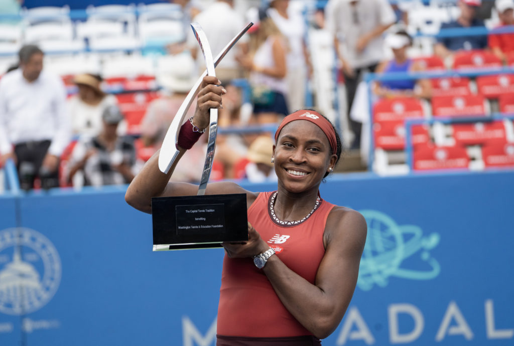 WASHINGTON, DC - AUGUST 06: Coco Gauff holds the Donald Dell Tr