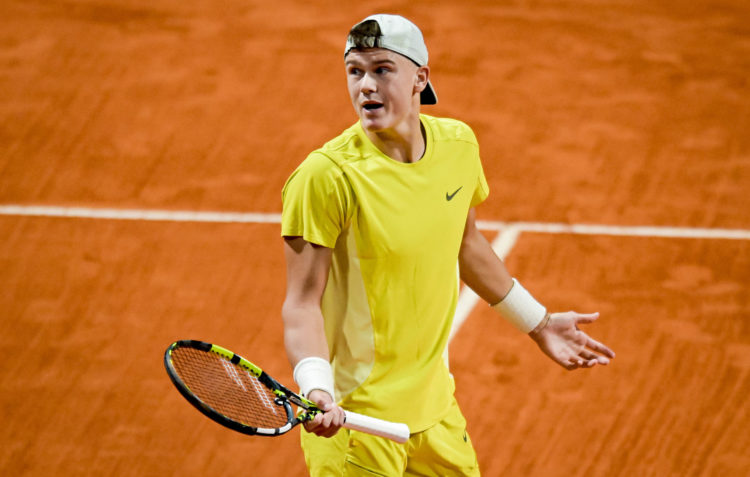Photo by Marcelo Endelli/Getty Images