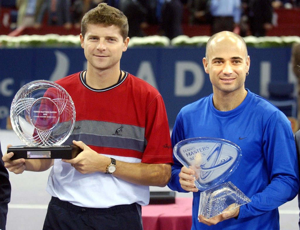 TENNIS-SPAIN-AGASSI