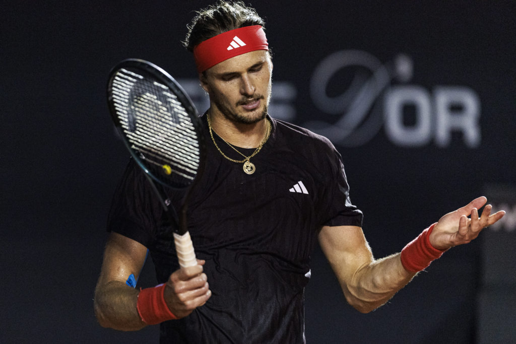 Alexander Zverev looks upset after a point at the Claro ATP 500 Rio Open 2025