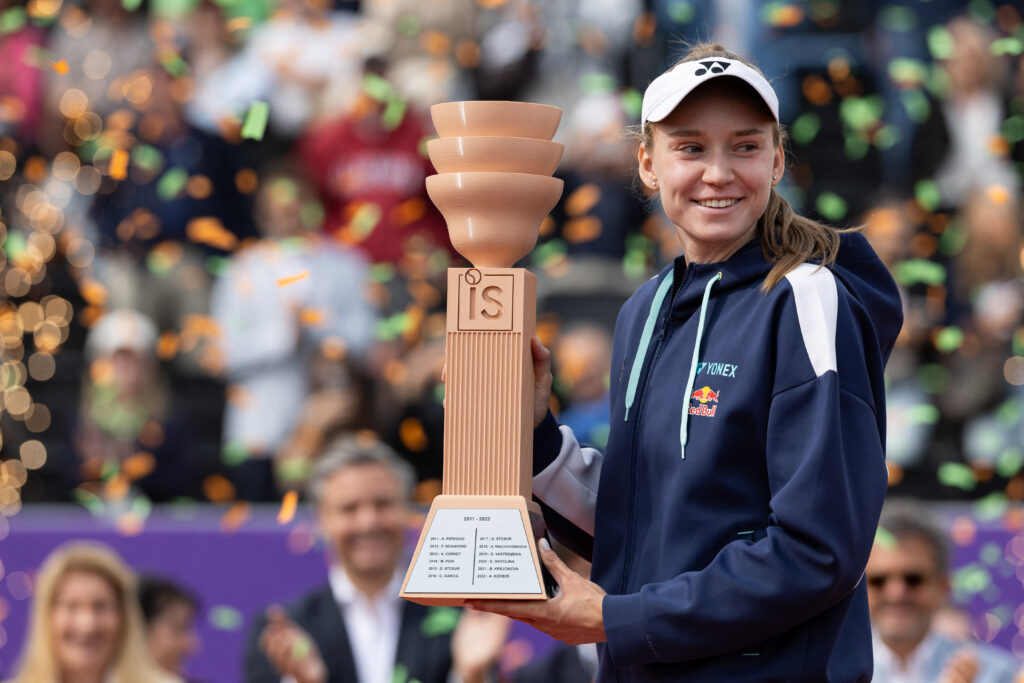 Elena Rybakina lifts the trophy after winning the 2025 Strasbourg title