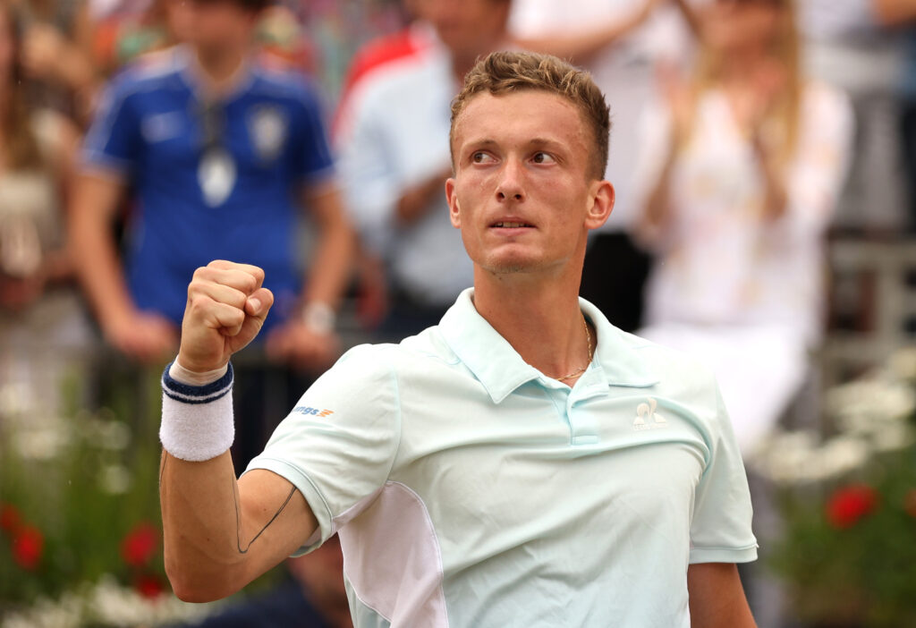 Jiri Lehecka celebrates his win over Jack Draper at Queen's