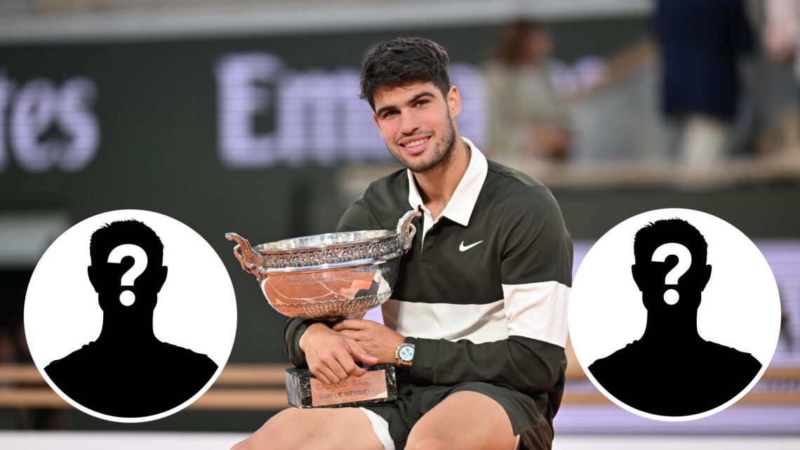 Carlos Alcaraz holding the French Open title.
