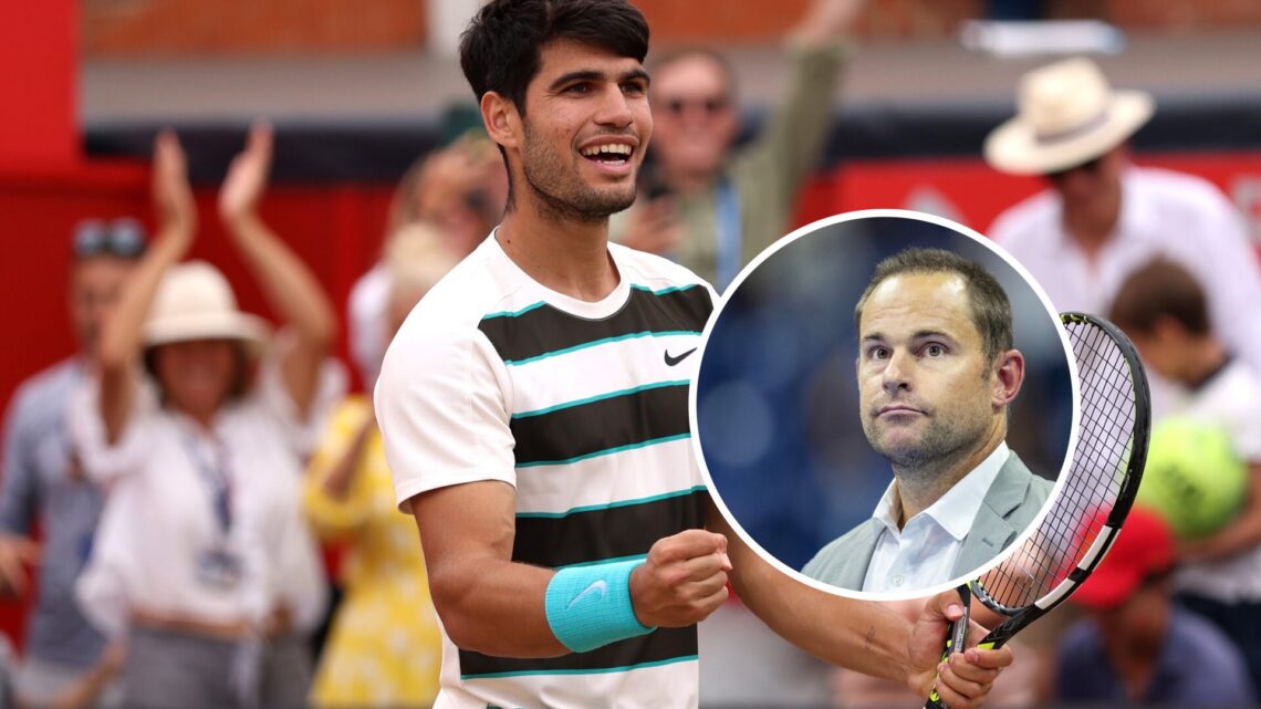 Carlos Alcaraz (L) celebrates at Queen's, Andy Roddick (R) at the US Open in 2023.