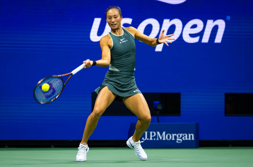 Qinwen Zheng hits a forehand at the 2024 US Open