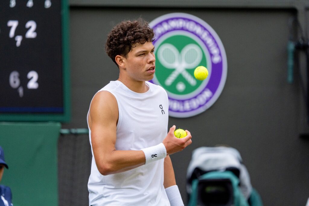 Ben Shelton in action during the 2025 Wimbledon tournament