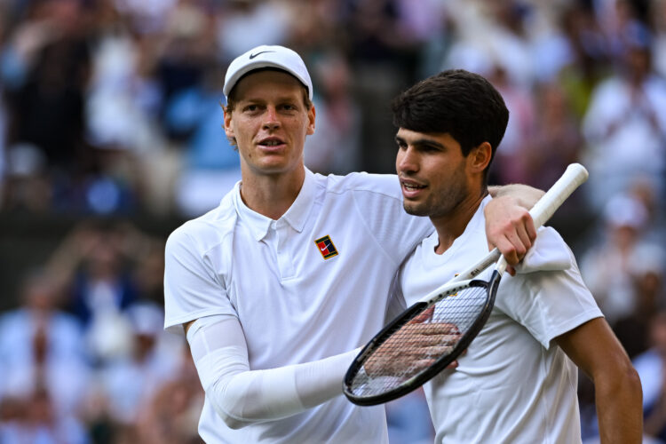 Photo by Daniel Kopatsch/Getty Images