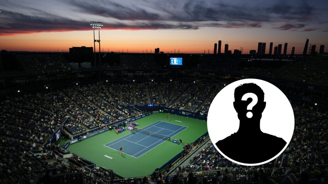 Canadian Open in Toronto at night.