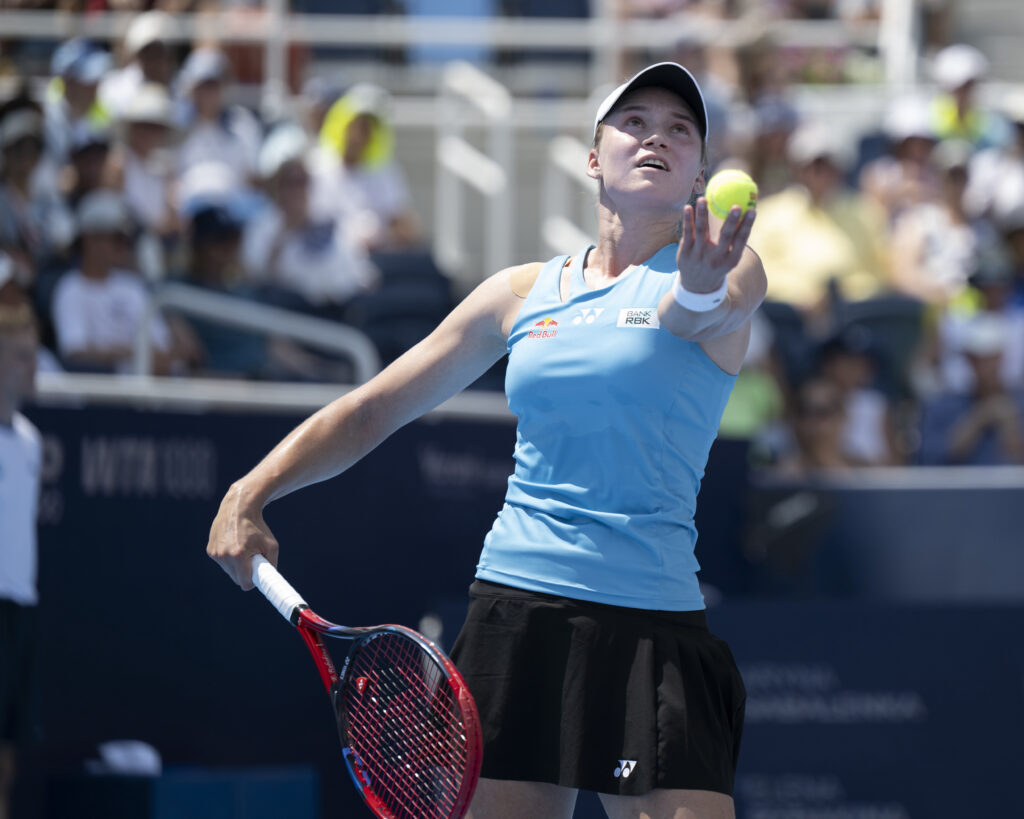 Elena Rybakina serves the ball during the quarter finals in the Cincinnati Open at the Lindner Family Tennis Center.