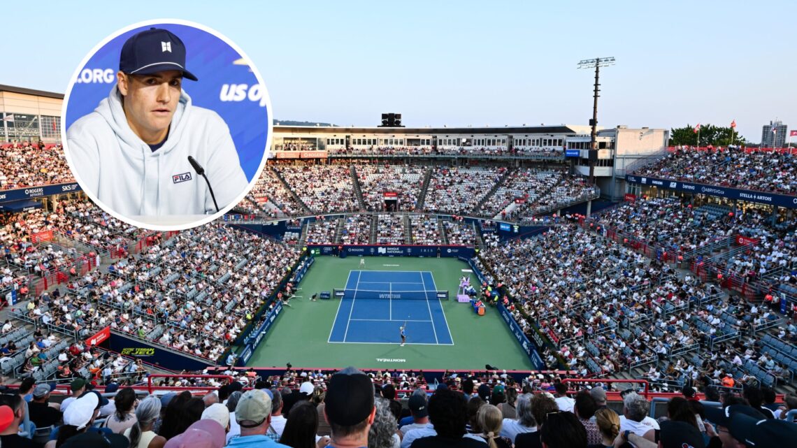 A general view of centre court between Emiliana Arango of Colombia and Eugénie Bouchard of Canada during their first round match on Day Two of the ...