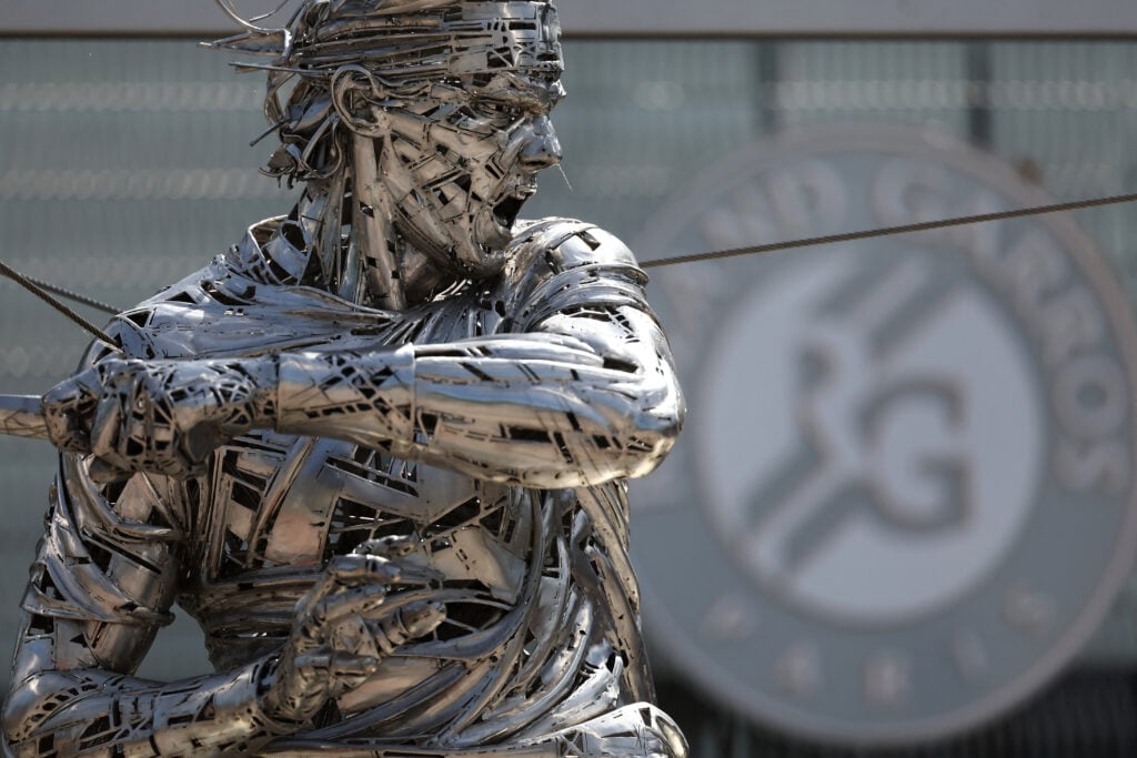 The player Martina Navratilova said deserved a statue at the