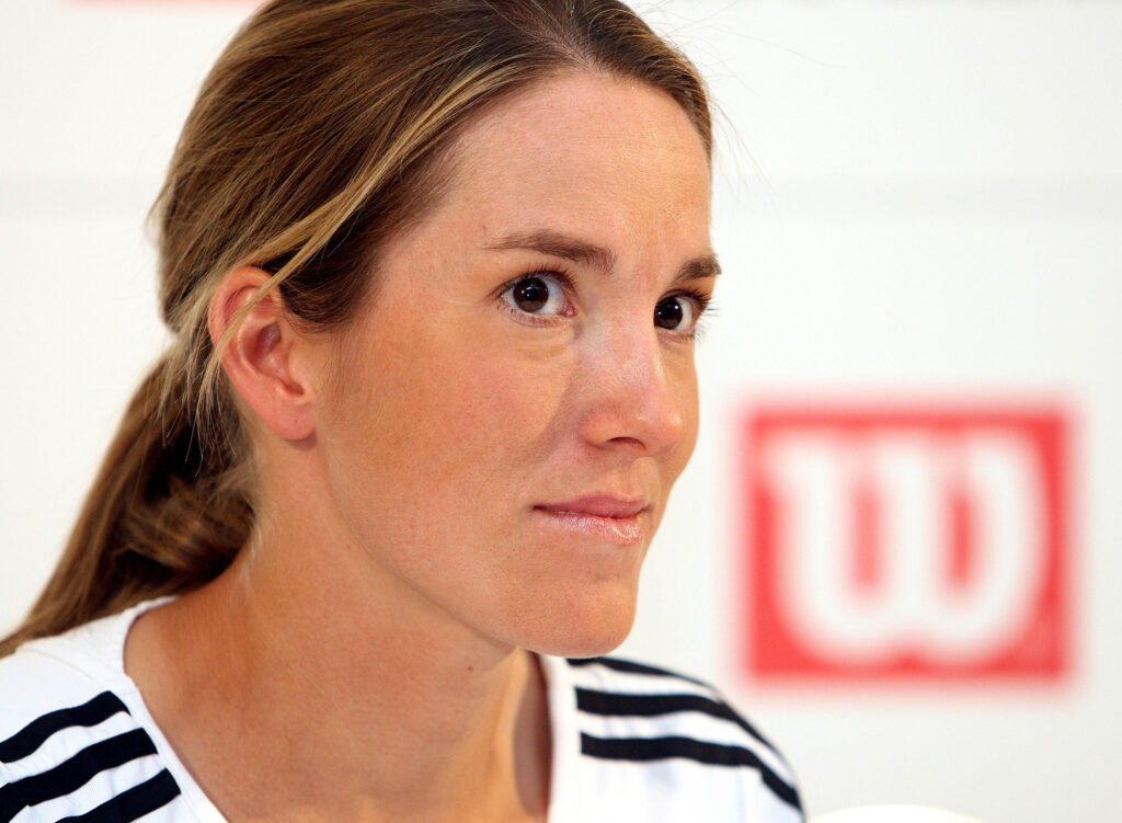 Justine Henin announces her retirement to the press, at her tennis club TC Justine N1.