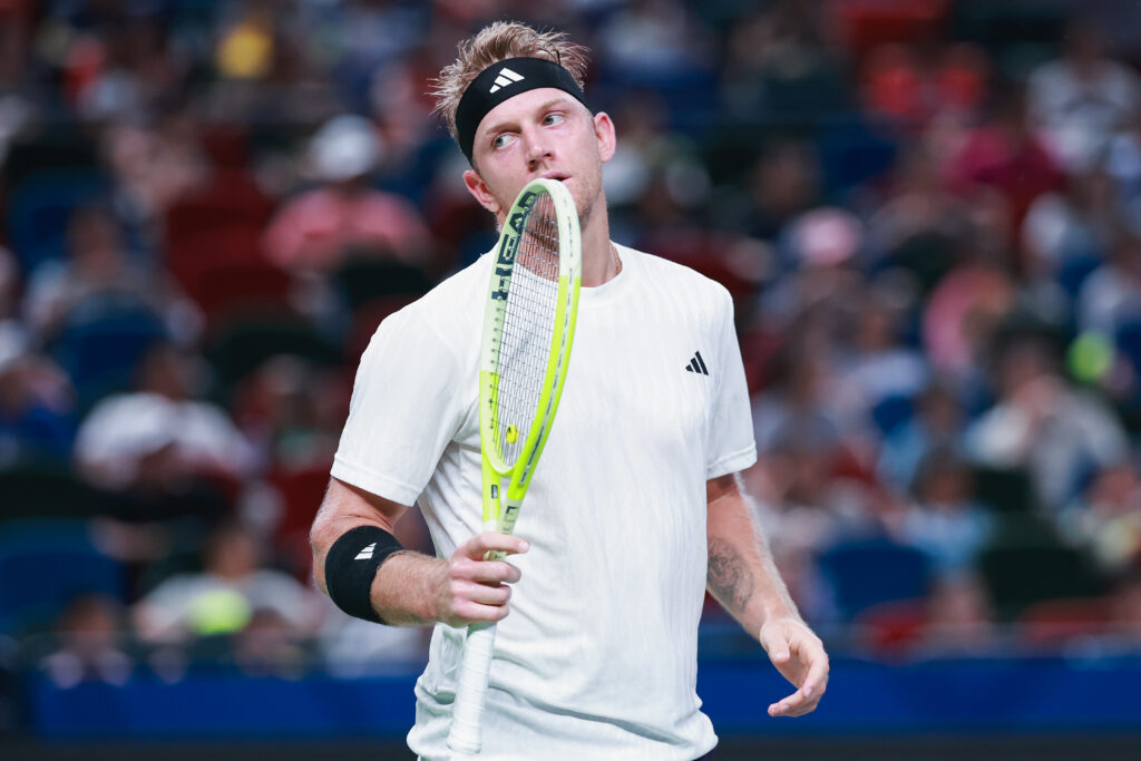 Alejandro Davidovich Fokina plays the Shanghai Masters