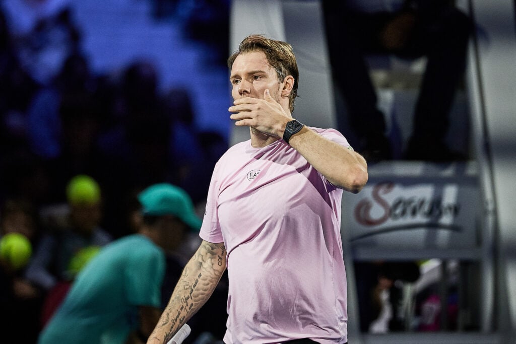Alexander Bublik celebrates his win over Alejandro Tabilo at the 2025 Vienna Open