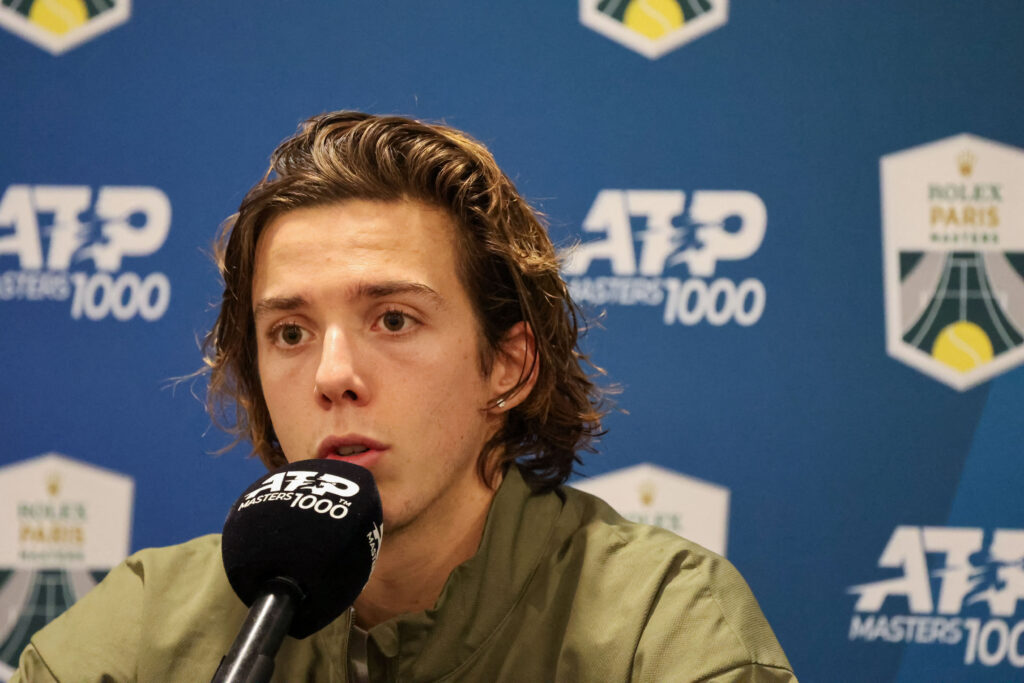 Arthur Cazaux speaking at his press conference following defeat to Alejandro Davidovich Fokina at the 2025 Paris Masters.
