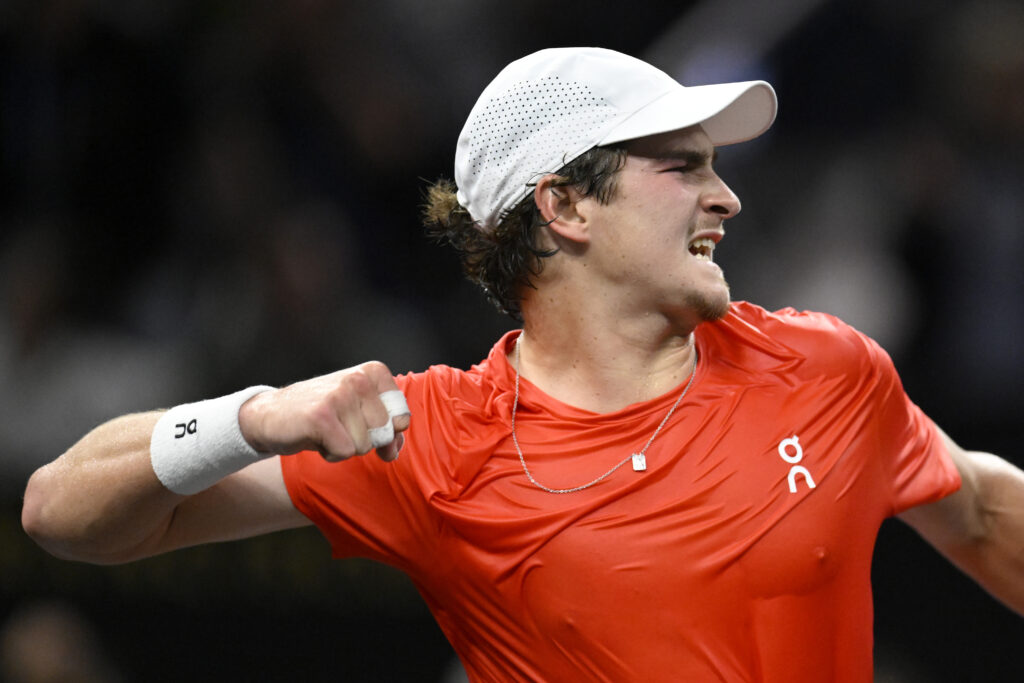 Joao Fonseca celebrates his win over Flavio Cobolli at the 2025 Laver Cup