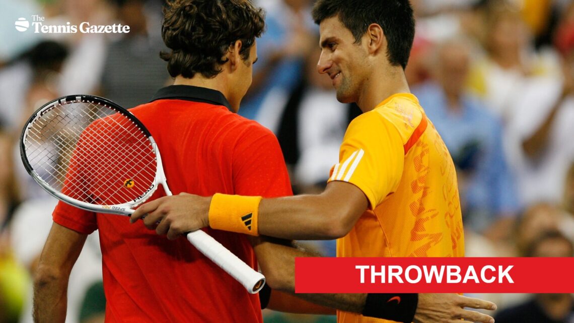 Novak Djokovic congratulates Roger Federer after losing US Open semifinal in 2009