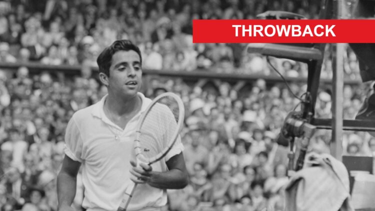 Image of Rafael Osuna playing at Wimbledon in 1963