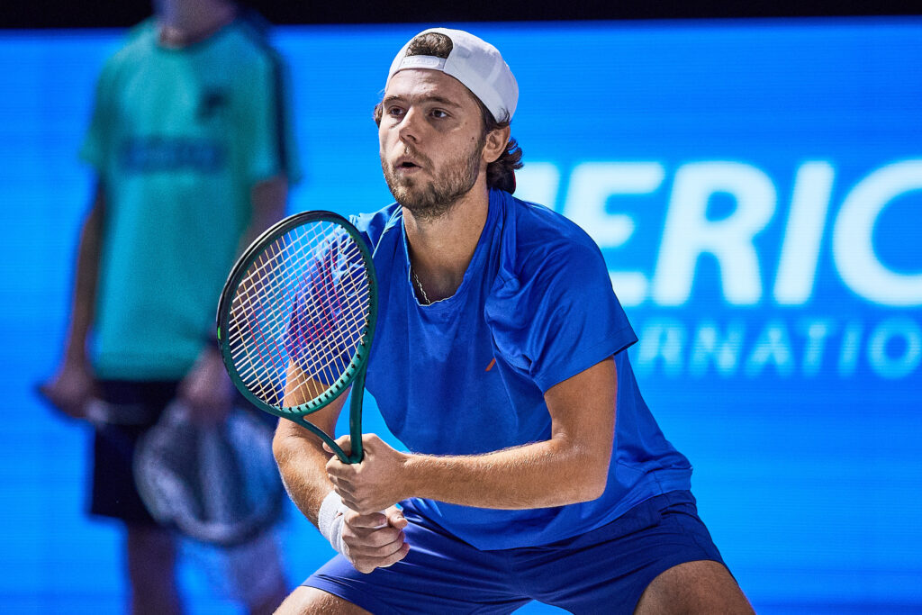 Aleksandar Kovacevic during his match at the 2025 Vienna Open.