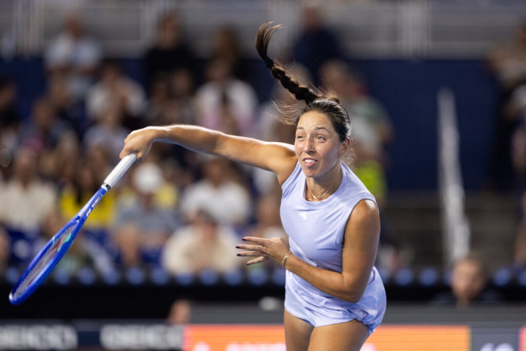 Jessica Pegula serves against Amanda Anisimova at the 2025 Miami Invitational
