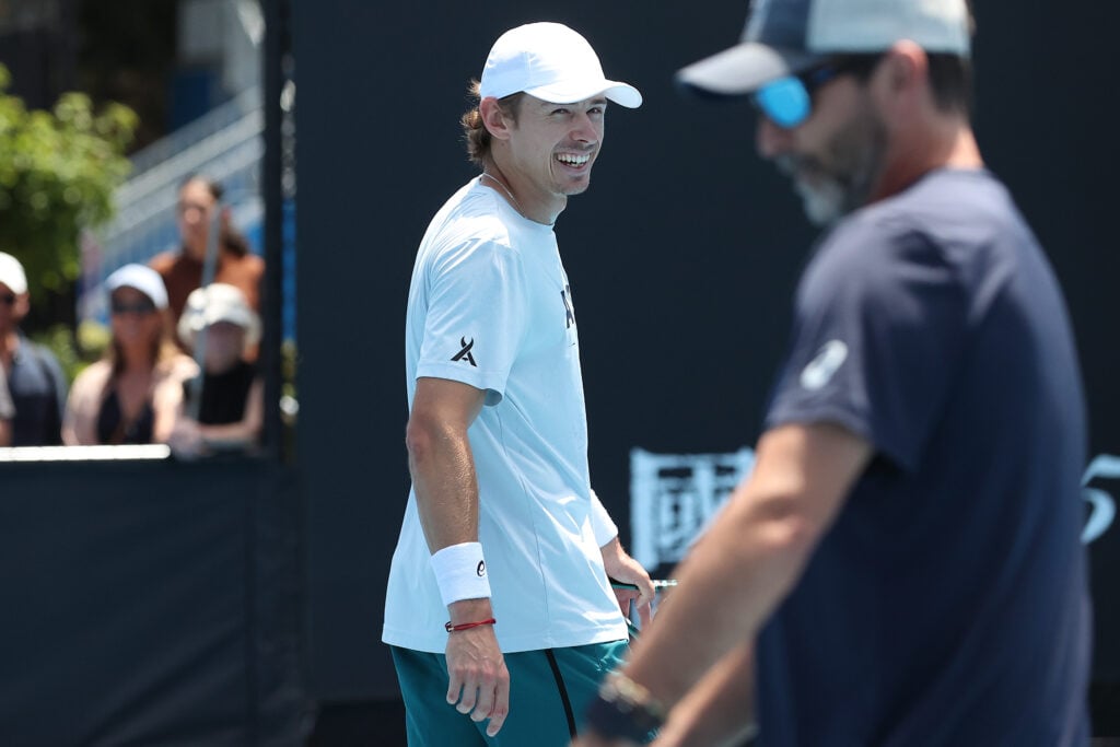 Alex de Minaur chats with Adolfo Gutierrez at the 2024 Australian Open