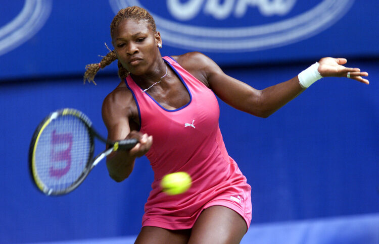 22 Jan 2001:  Serena Williams of USA in action vs Daja Bedanova of the Czech Republic, in the fourth round of the Australian Open Tennis Championsh...