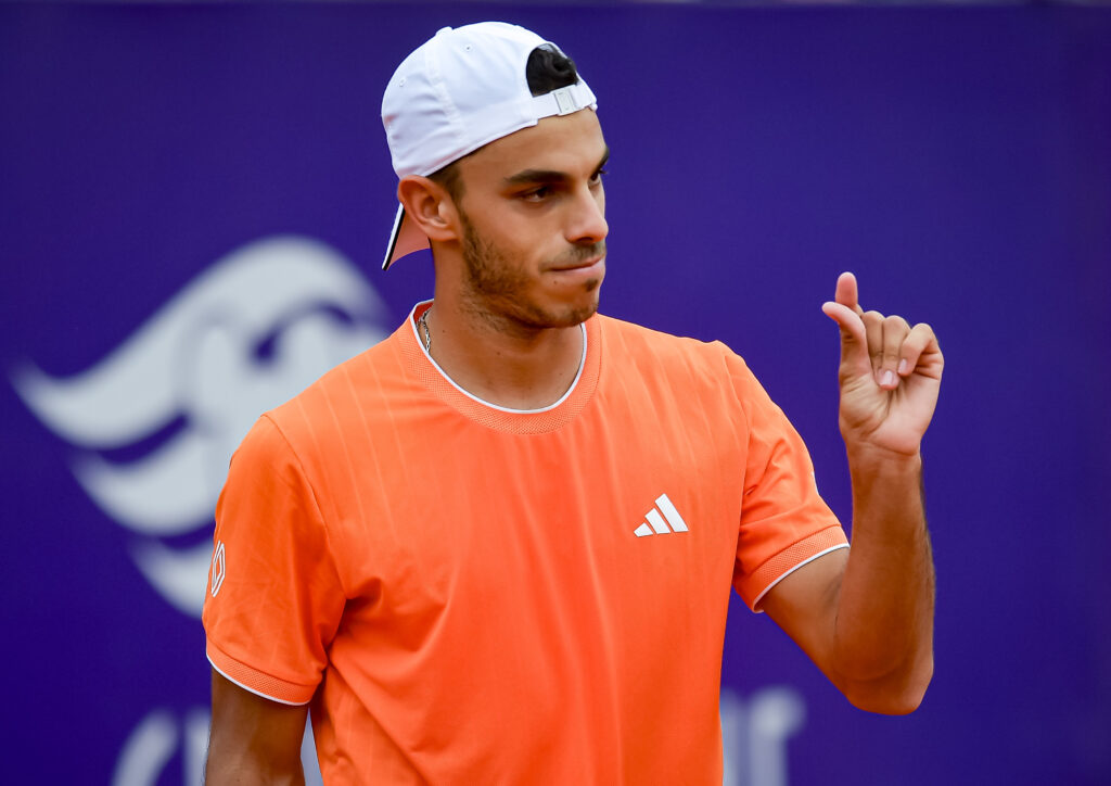 Francisco Cerundolo gestures during the 2026 Argentina Open final against Luciano Darderi.