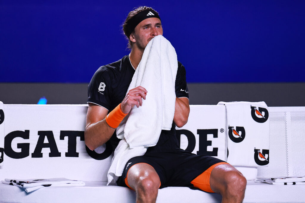 Alexander Zverev sits down during his match against Miomir Kecmanovic at the 2026 Mexican Open.
