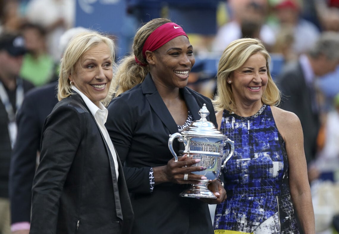 NEW YORK, NY - SEPTEMBER 07: Serena Williams with her trophy poses with Martina Navratilova (L) and Chris Evert (R) after she wins over Caroline Wo...