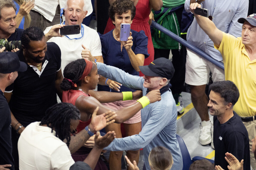 Coco Gauff and Brad Gilbert embrace at the 2023 US Open