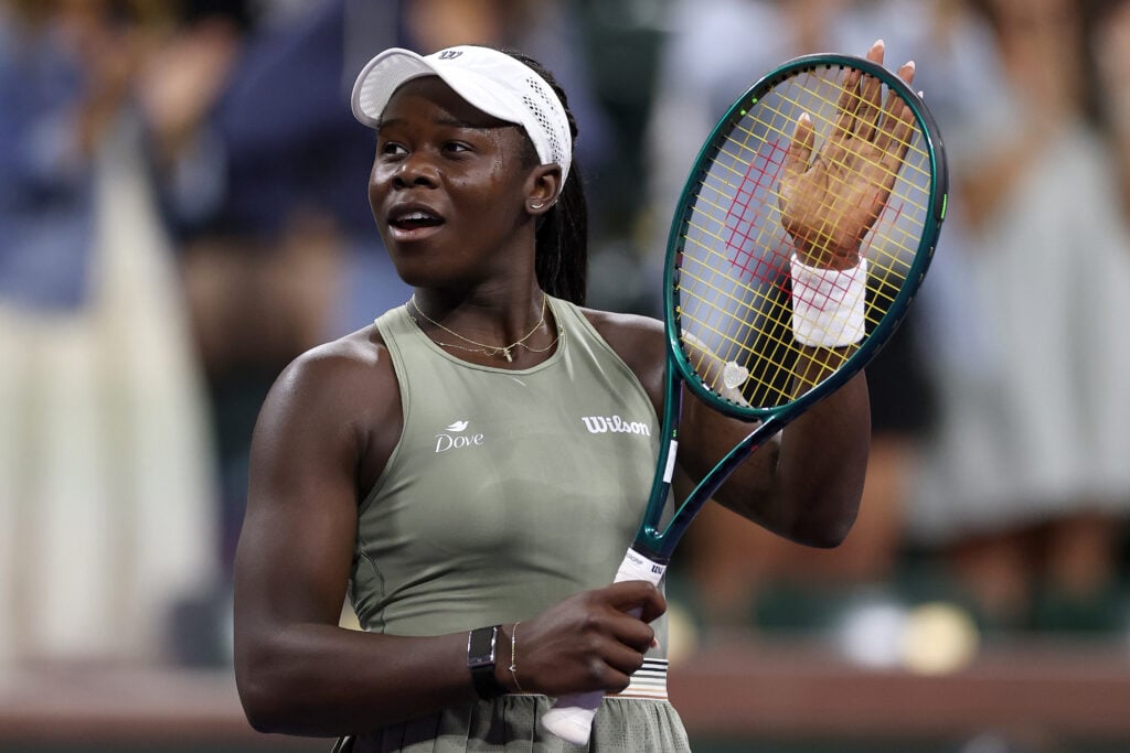 Victoria Mboko celebrates after beating Amanda Anisimova at Indian Wells in 2026.