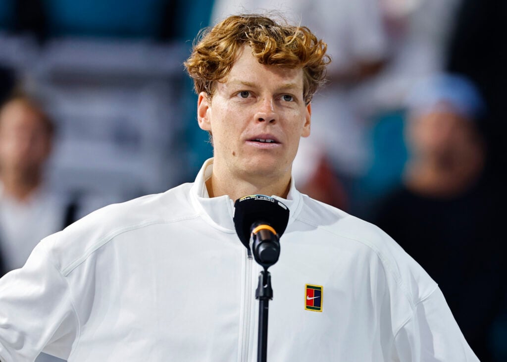 Jannik Sinner speaks in the post-match ceremony after winning the 2026 Miami Open title.