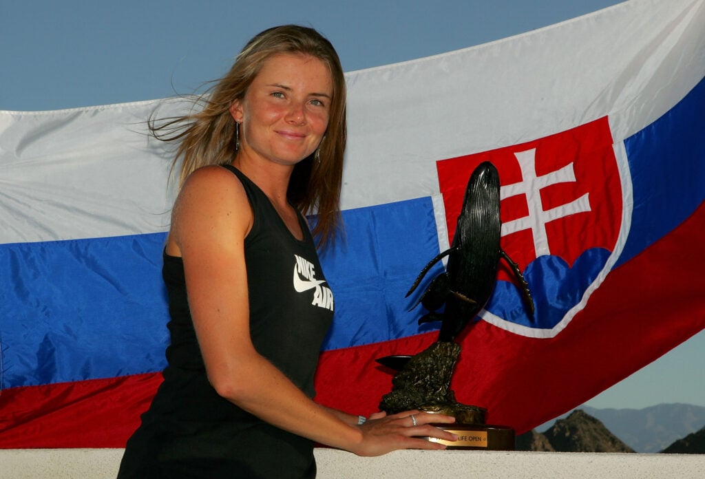 Daniela Hantuchova poses with the Indian Wells trophy after winning the 2007 tournament.