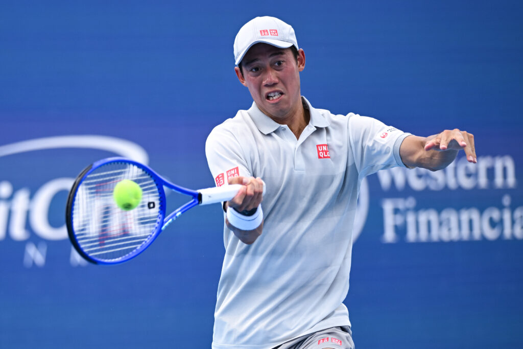 Kei Nishikori hits a forehand at the 2025 Cincinnati Open.