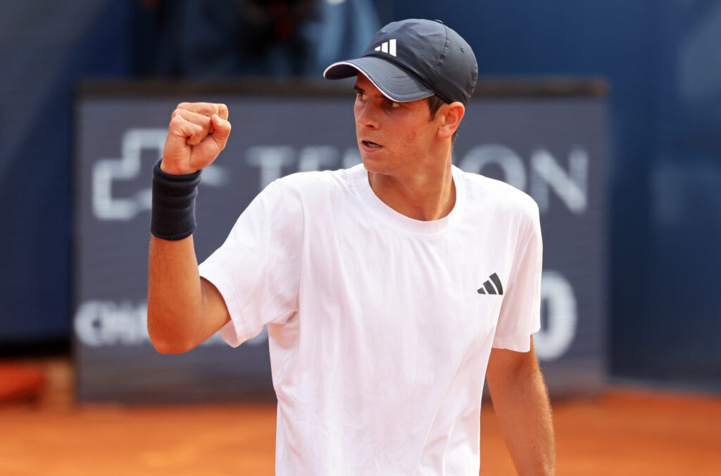 Rafael Jodar reacts during his match against Arthur Fils at the 2026 Barcelona Open.