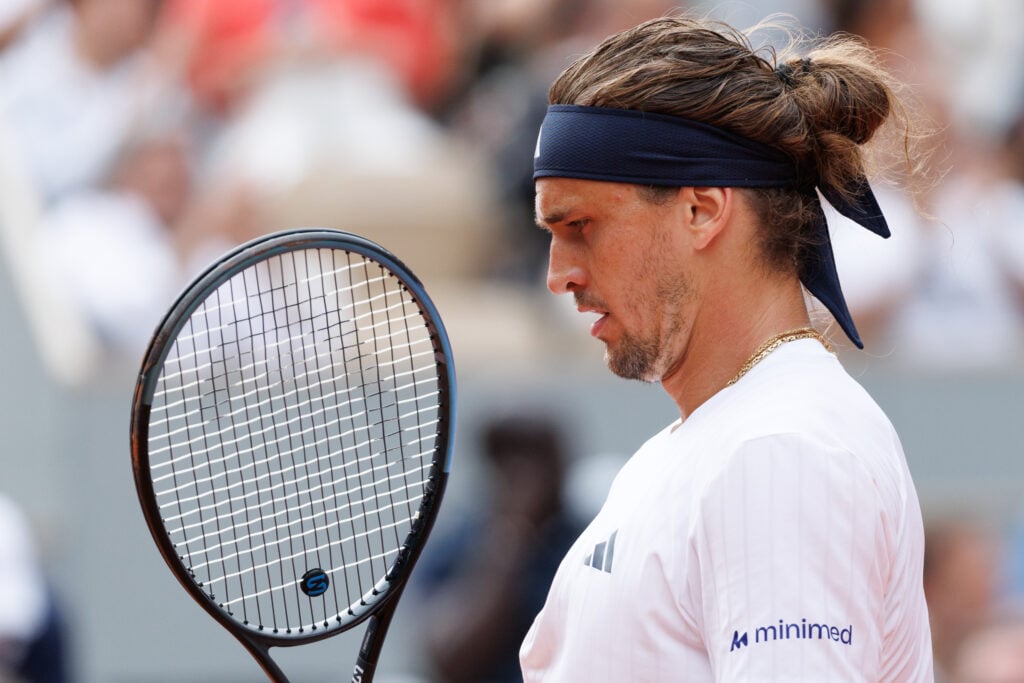 Alexander Zverev reacts in Paris.